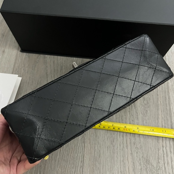 Chanel Classic 2.55 Bag 224 - Picture 6 of 6